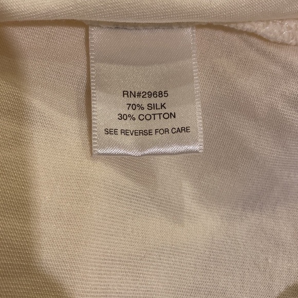 Pendleton Silk Cotton Blend V-Neck  Blouse - Picture 7 of 7